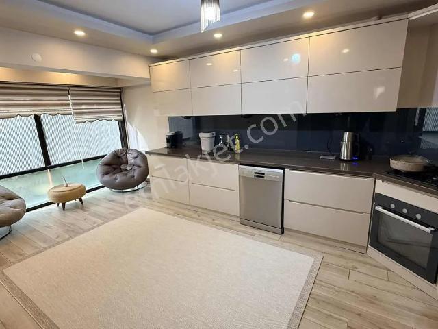 Full Yapılı, Hamamlı, Çift Mutfak, Bağımsız Forleks Villa