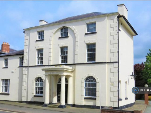Fullwood House, Ellesmere, SY12 Studio to rent £550 pcm £127 pw