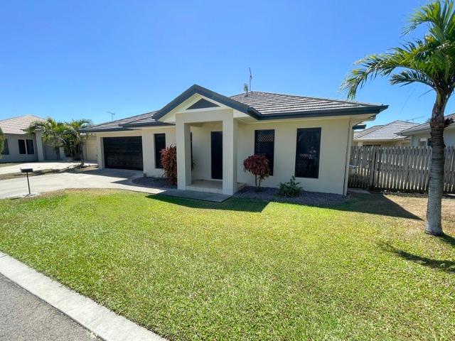 FULLY AIR CONDITIONED, 3 BEDROOM HOME