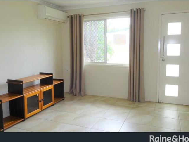Fully Airconditioned 2 Bedroom Unit