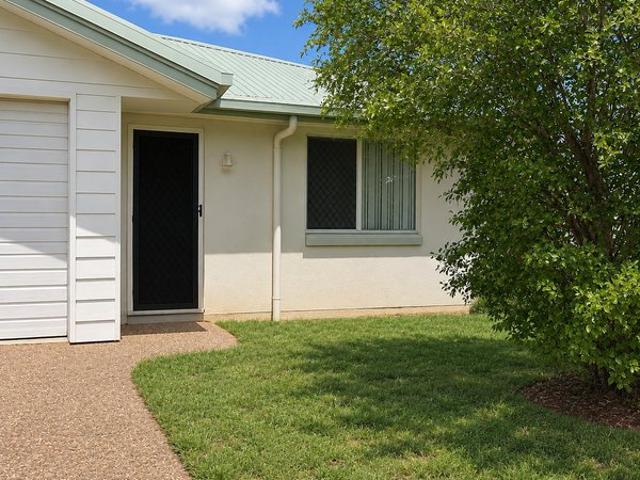 Fully airconditioned unit in a quiet area!