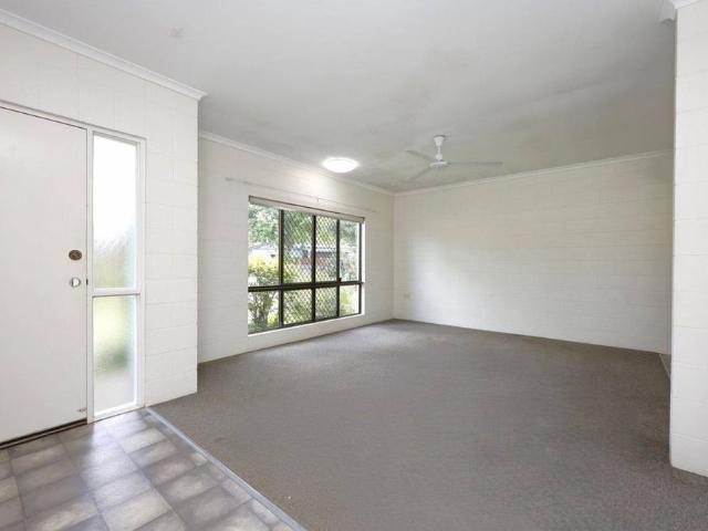 Fully Airconditioned Home Outdoor Living Solar Lawn Maintenance Included