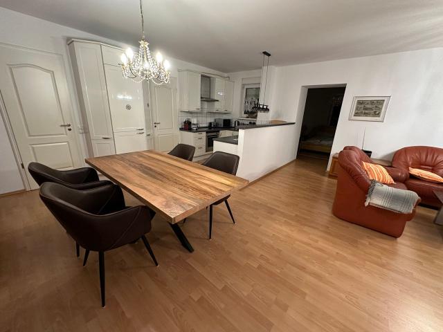 Fully equipped 87m²/937ft² 2 bedroom appartment with balcony, kitchen, parking in Frankfurt Sachsenhausen Frankfurt Amsterdam Apartments for Rent
