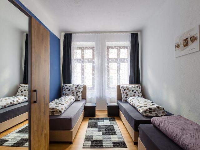 Fully equipped 2 room apartment 49 m² with private parking, Leipzig Amsterdam Apartments for Rent
