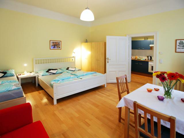 Fully equipped & well located apartment