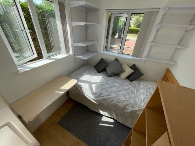Fully equipped Annex