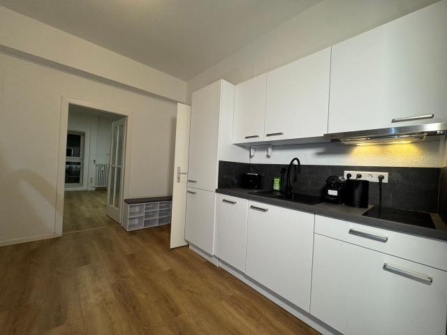 Fully equipped apartment with one bedrooms with two beds, Dusseldorf Amsterdam Apartments for Rent