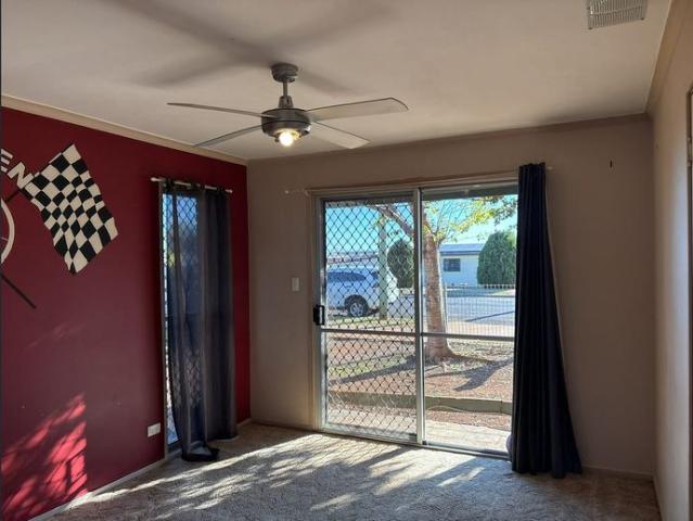 Fully fenced 2 bedder with triple shed