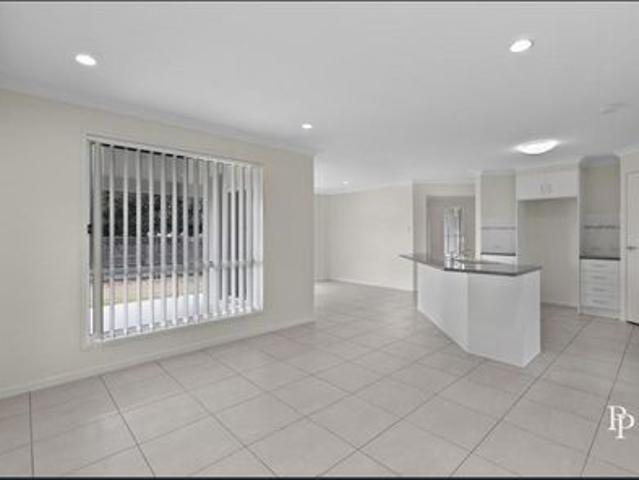 Fully Fenced Corner Block