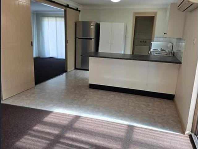 Fully fenced Granny Flat for Rent