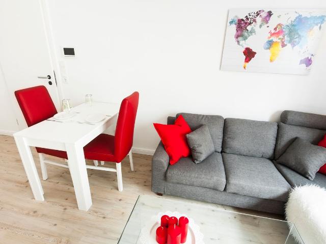 Fully furished Appartment in the middle of the Kaiserviertel, Dortmund Amsterdam Apartments for Rent