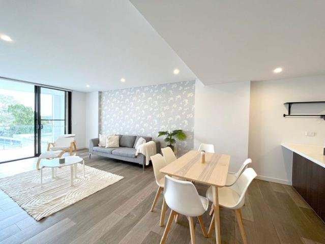 Fully furnished 3 bedroom apartment!