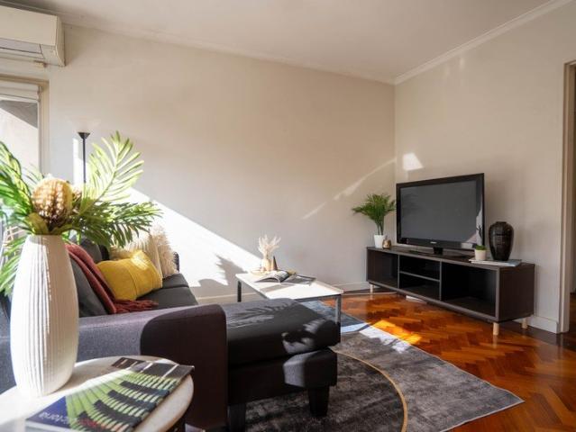Fully Furnished 3 Bedroom Apartment in Sought Out Location