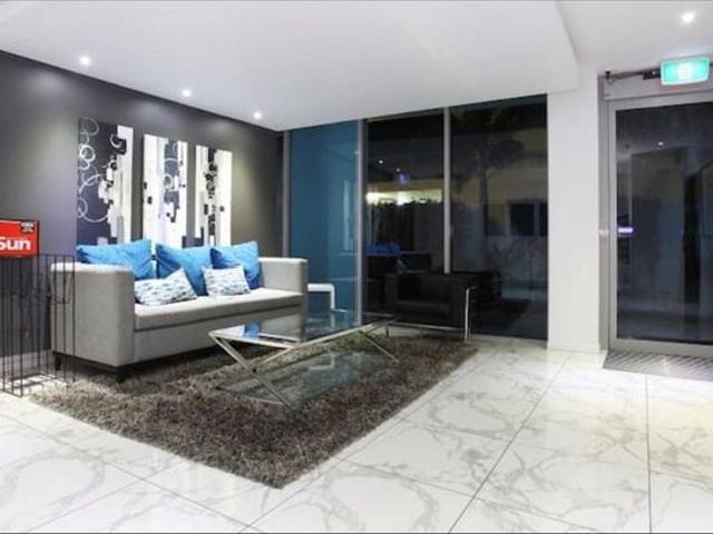 Fully Furnished 3 Bedroom Apartment + Study Opposite Harbour Town