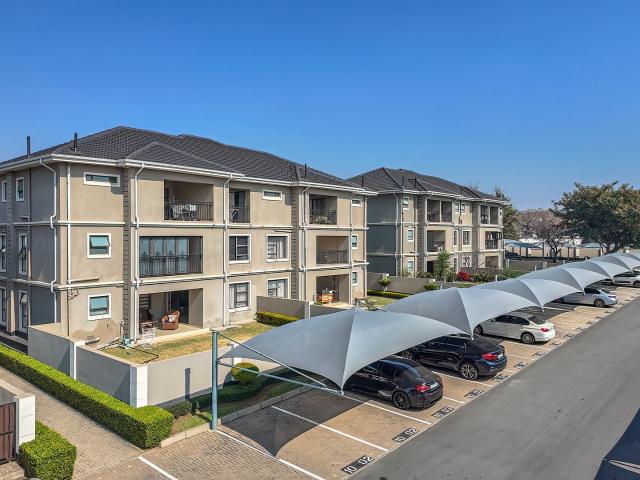 Fully Furnished 3 Bedroom Garden Unit