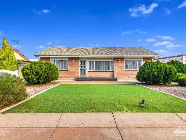 Fully Furnished 3 Bedroom Home Rent Reduced