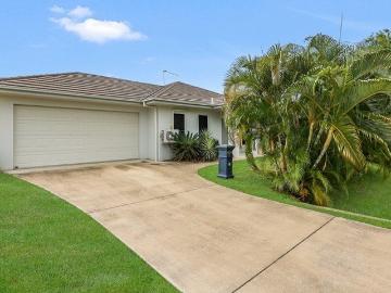 FULLY FURNISHED 3 BEDROOM HOME AVAILABLE 06/07/26! $625 P/W