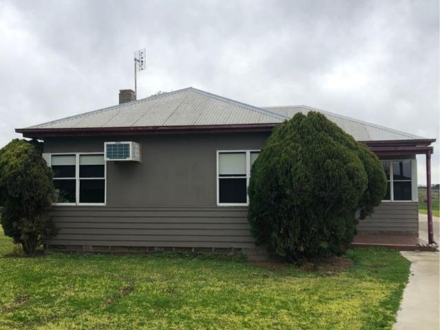 Fully Furnished 3 Bedroom Home in Peaceful Rural Setting