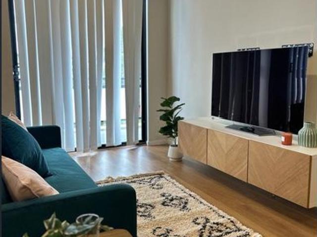 Fully Furnished 3 Bedroom Home in Penrith – Convenient CBD Living