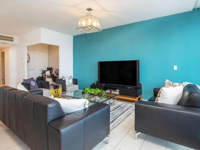 Fully Furnished 3 Bedroom Penthouse with Broadwater View