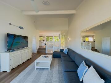 Fully furnished 3 bedroom townhouse in Nelson Bay, available for a 3 month lease at $650 per week
