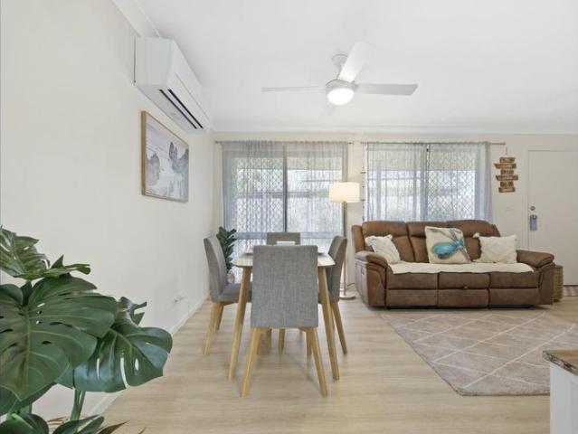 Fully Furnished 3 bedroom Unit in Kingscliff