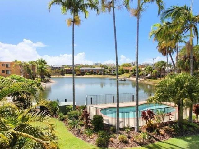 Fully Furnished 3 Bedroom Unit with Canal Views