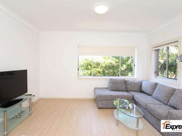 FULLY FURNISHED 3 BEDROOM