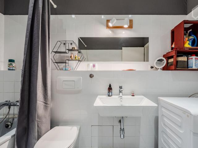 Fully Furnished 3 Room Apartment with Home Office in Berlin, Berlin Amsterdam Apartments for Rent