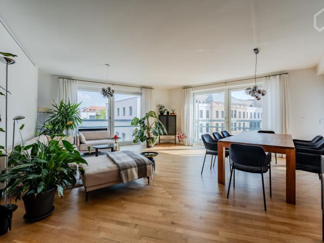 Fully Furnished 3 Room Apartment with Two Balconies in the Heart of Berlin