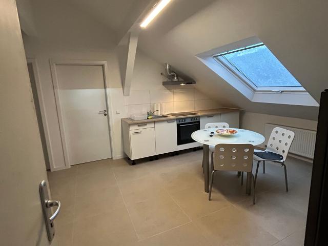 Fully furnished 3 room apartment in Karlsruhe Oststadt – ideal for temporary stays, Karlsruhe Amsterdam Apartments for Rent