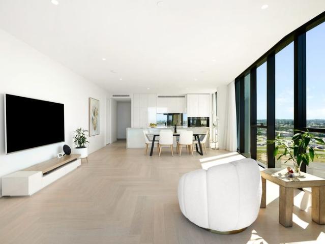 Fully Furnished 3BR/2BA Apartment with 2 Parking Spaces