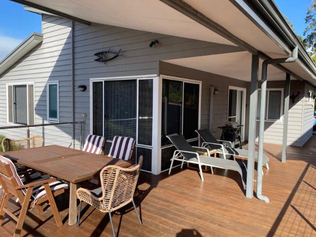 Fully Furnished 3x2 Villa Short Term Lease June August