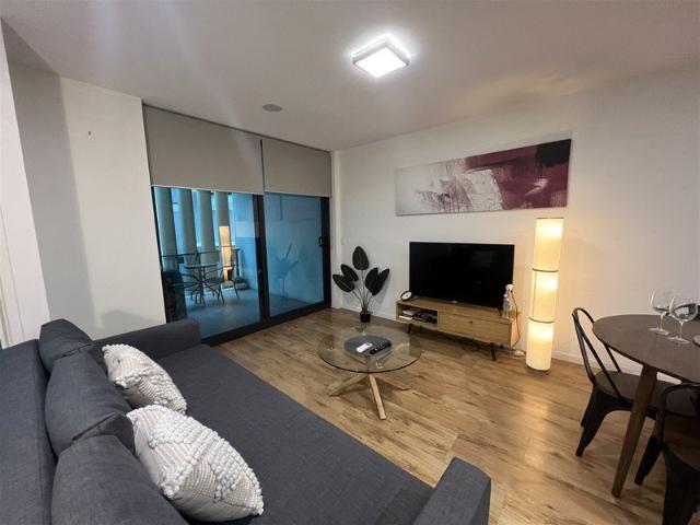 Fully Furnished 1 Bedroom Apartment