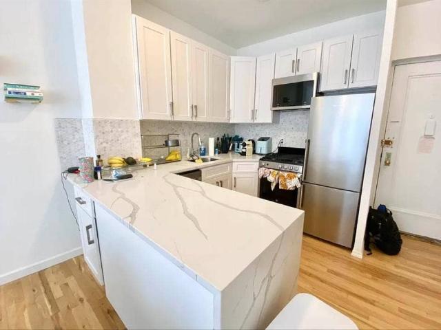 Fully Furnished 1 Bedroom Apartment