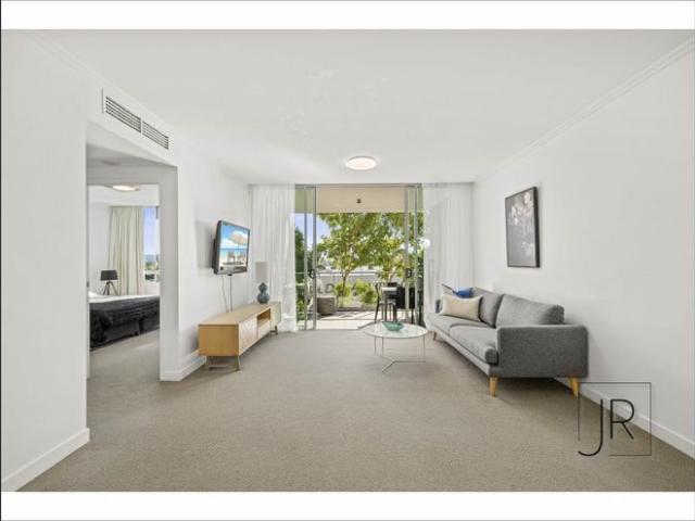 Fully Furnished 1 Bedroom Apartment 3 Month Lease