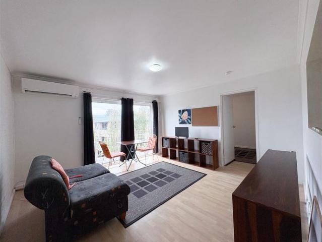 Fully Furnished 1 Bedroom Apartment in the Heart of Box Hill