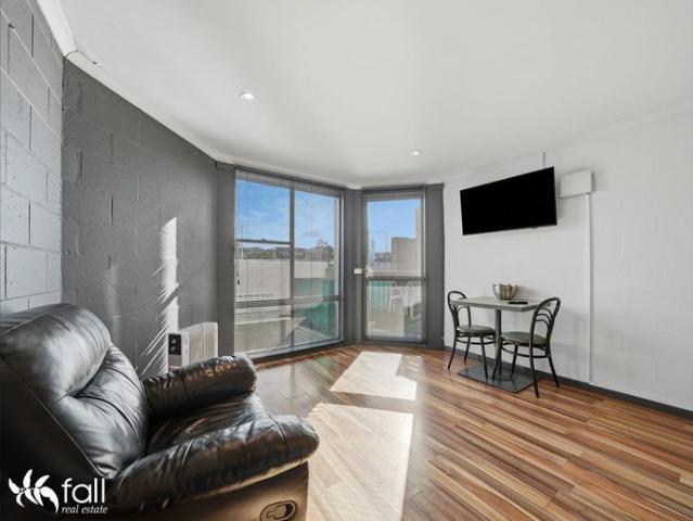 Fully Furnished 1 Bedroom Apartment Sandy Bay