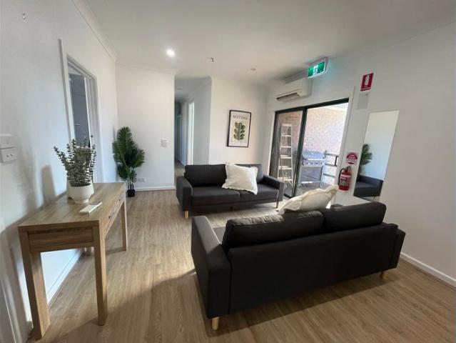 Fully Furnished 1 Bedroom Co Living Unit – Kilmore