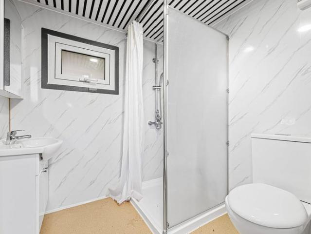 Fully Furnished 1 Bedroom Studio Unit