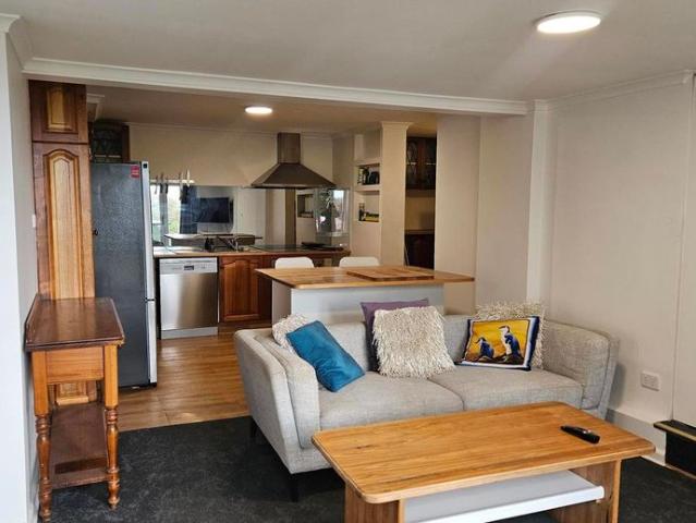 Fully furnished 1 bedroom Unit