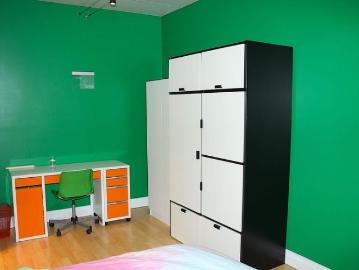FULLY FURNISHED 1 BEDROOM UNIT ALL UTILITIES INCLUDED