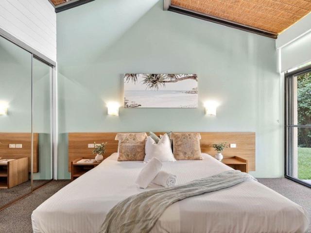 Fully Furnished 1 Bedroom Villa | Bills Included | Pool, Spa & Tennis Court Access