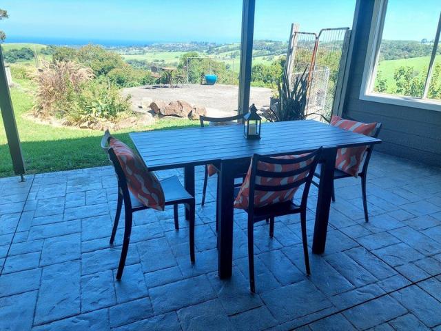 Fully Furnished 1 or 2 BR in Rose Valley$625/wk, Pool & Solar