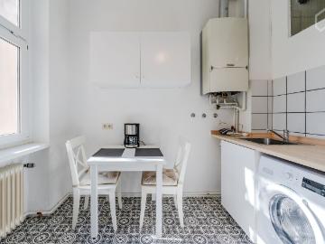 Fully Furnished 1 Room Apartment with Modern Touches, Berlin Amsterdam Apartments for Rent