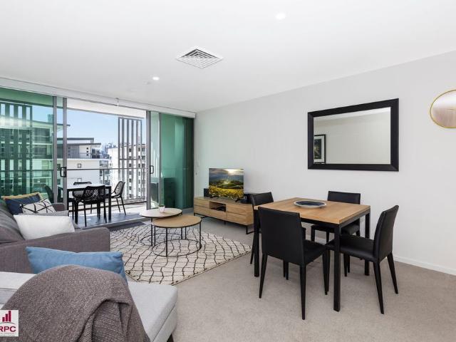 FULLY FURNISHED 1B 1B MILTON PRECINCT