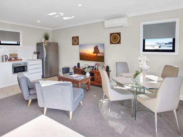 Fully Furnished!