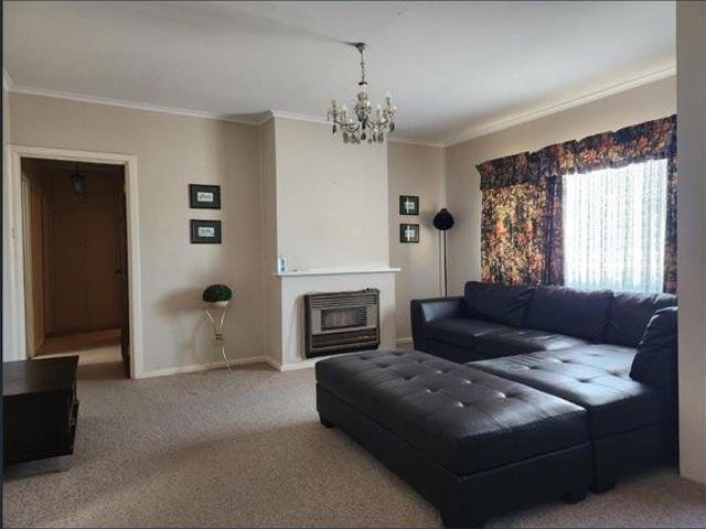 Fully Furnished!