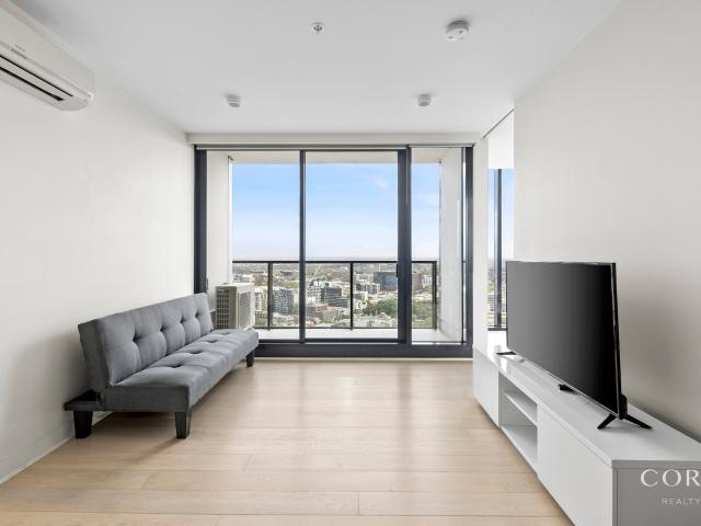 Fully Furnished 2 Bed 2 Bath with Carpark