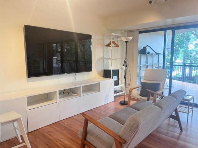 Fully Furnished 2 Bedroom Apartment with Secure Garage Walk to QUT